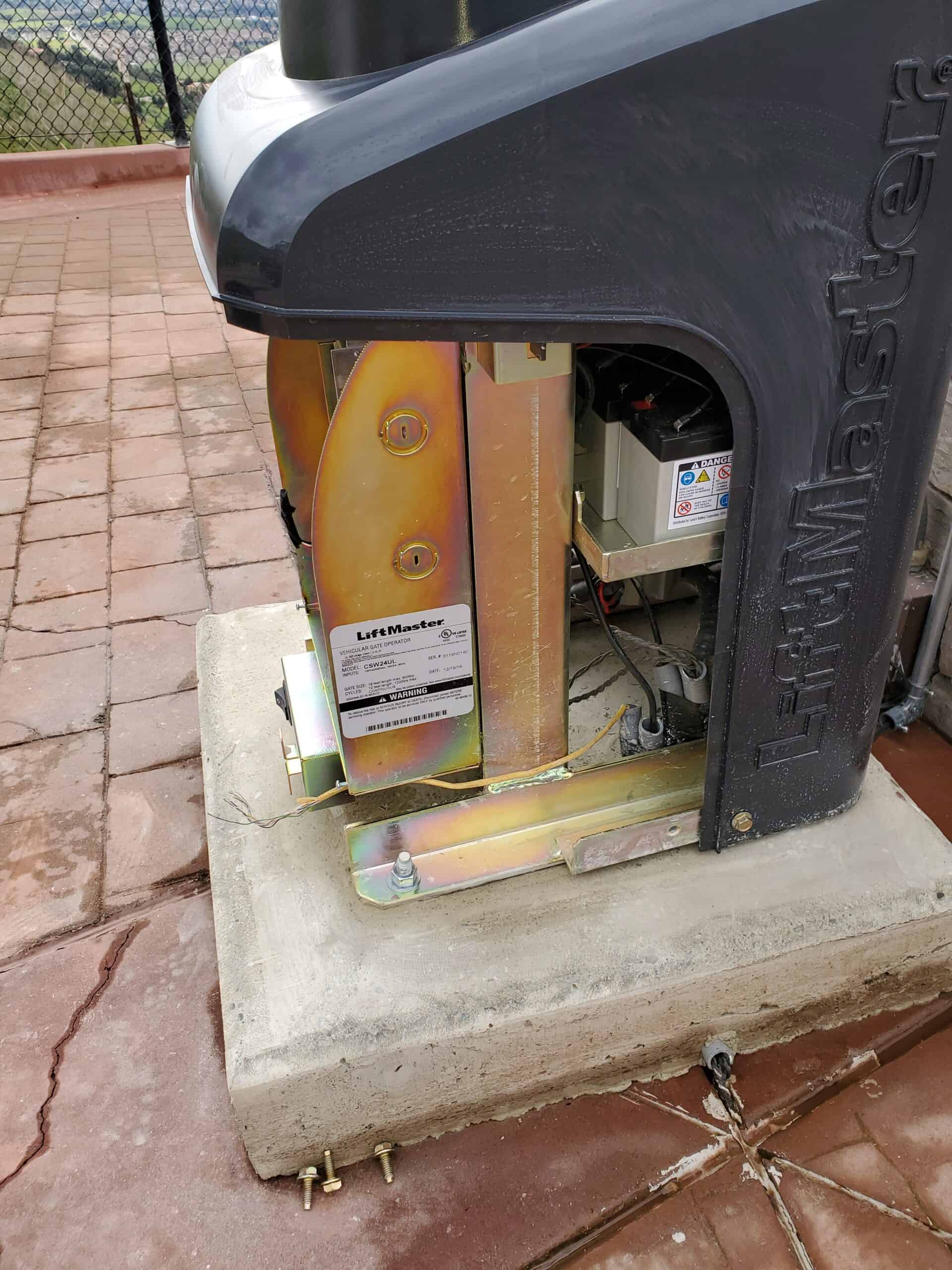 Read more about the article The Importance of Early Detection and Repair of Automatic Gate Issues.