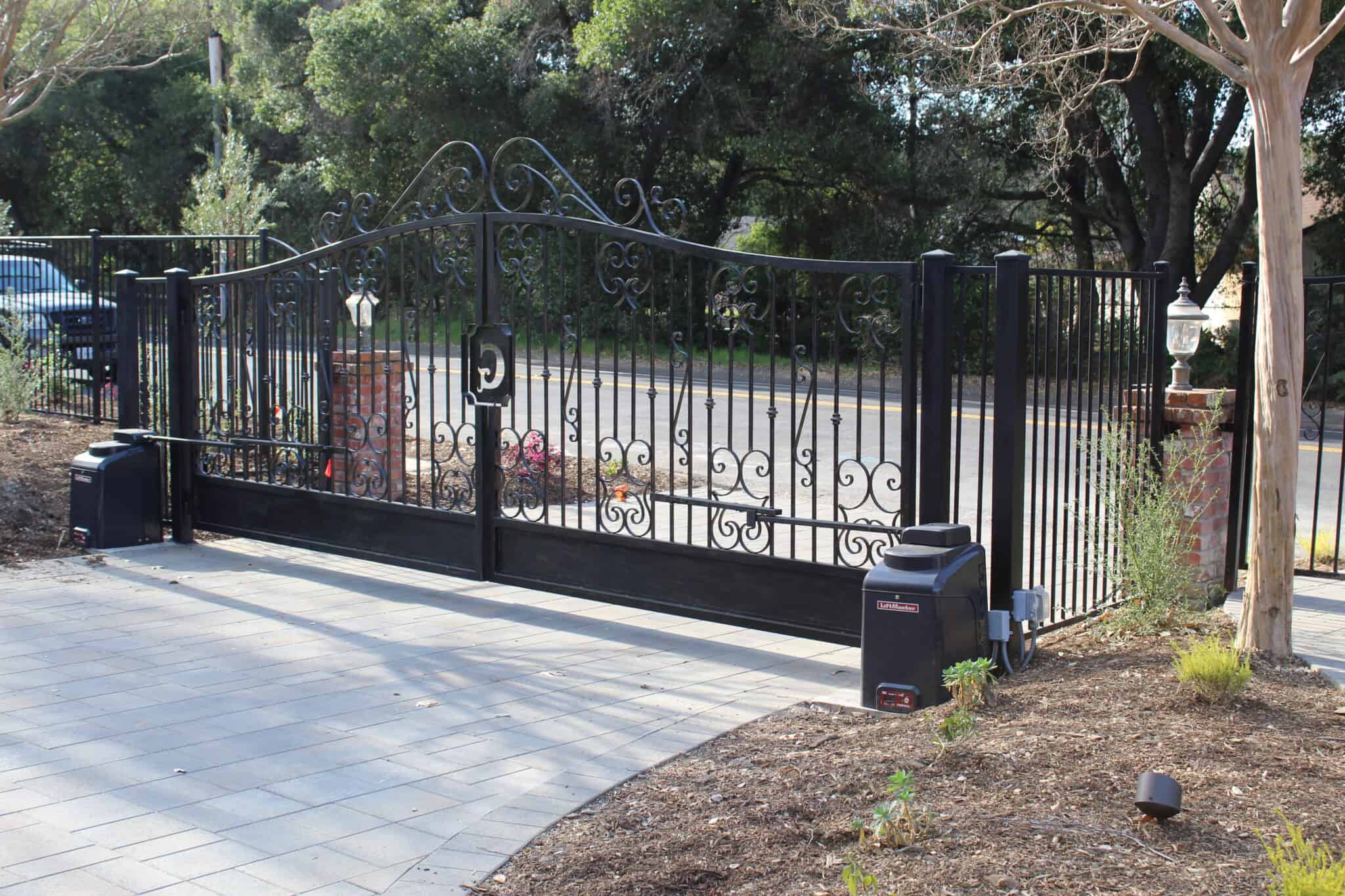 What is the best automatic gate opener? Bay Area Lions Gate