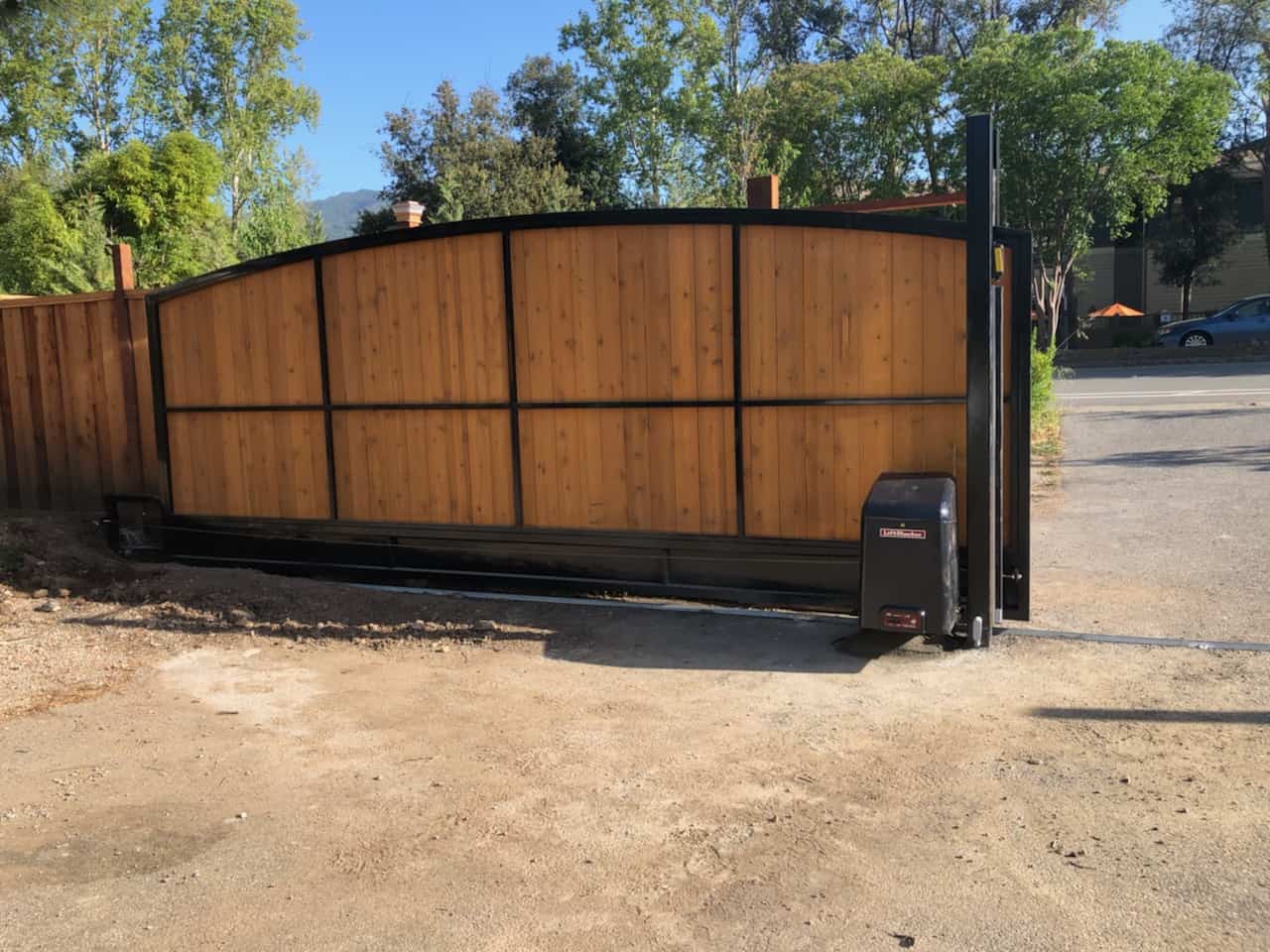 Read more about the article How to Choose the Right Sliding Driveway Gate Motor