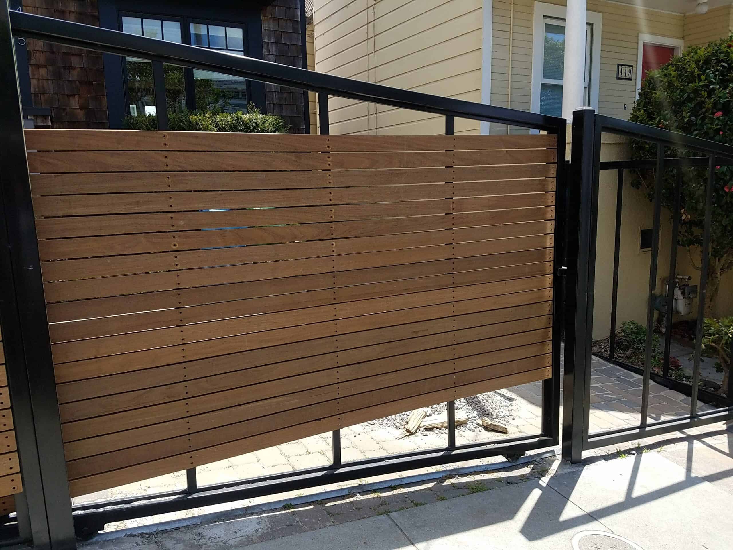 Read more about the article The Benefits of a Chain-Driven Electric Gate Opener