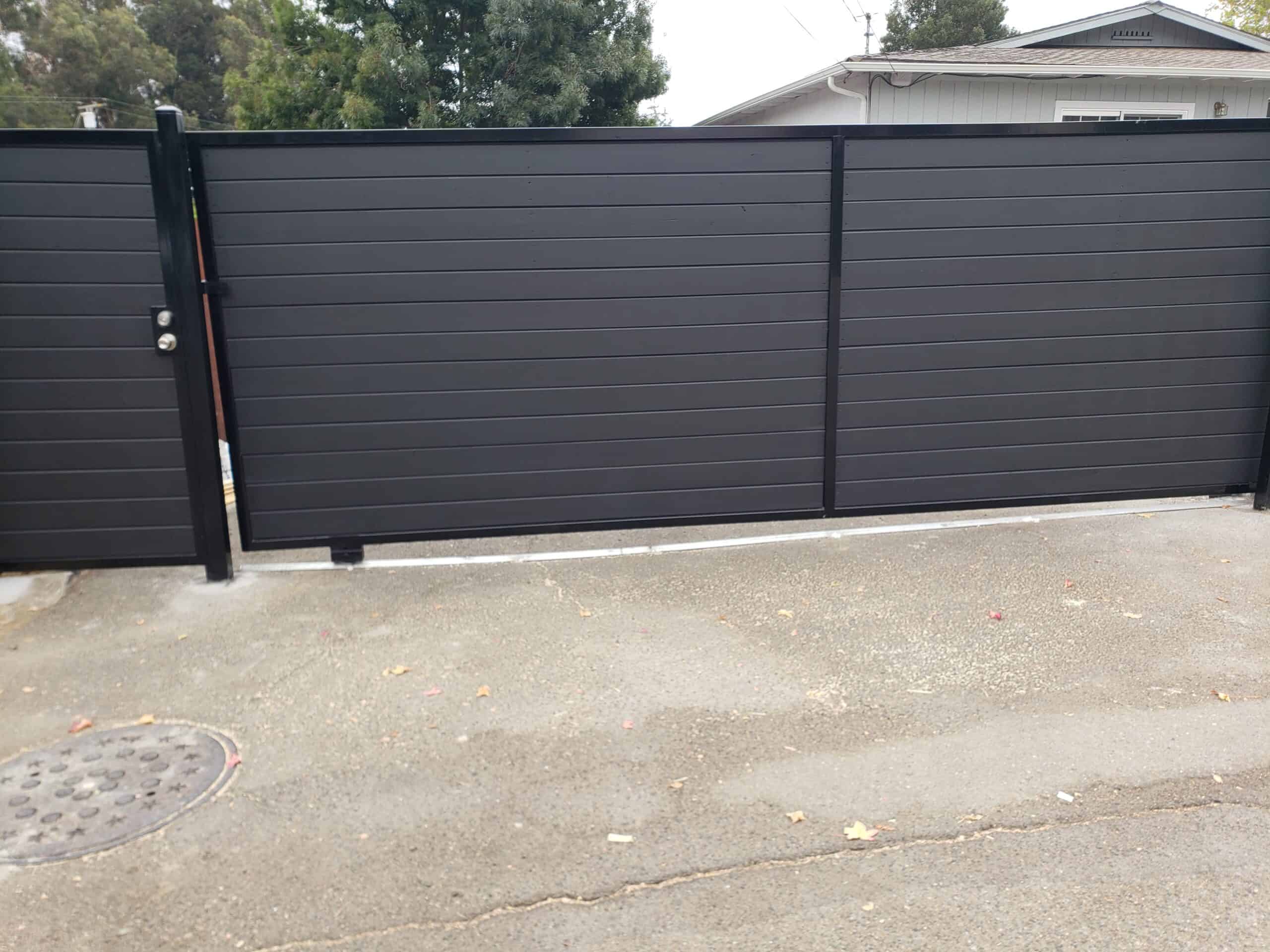 Read more about the article The Top 5 Sliding Driveway Gate Ideas for Your Home