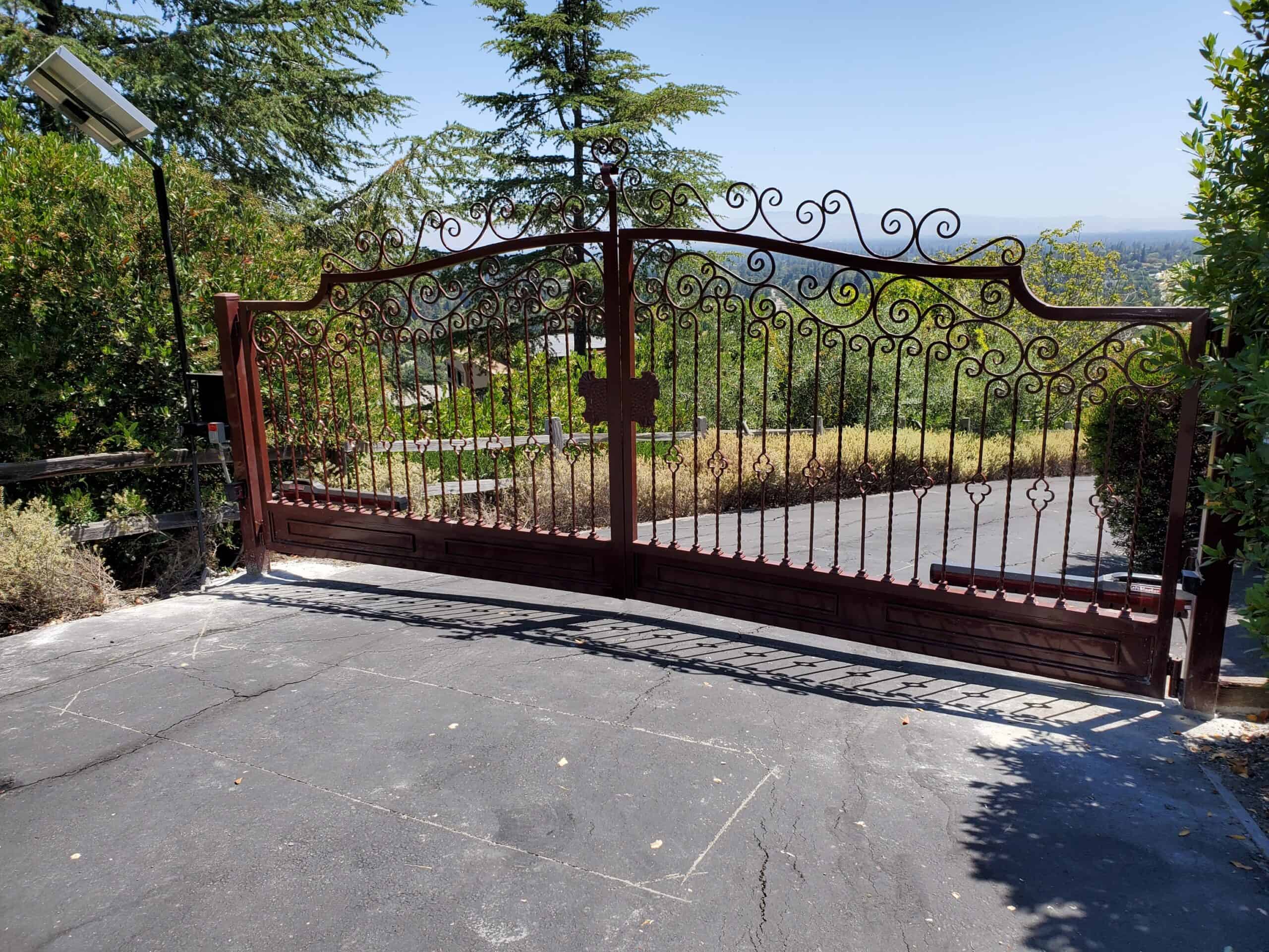 Read more about the article How to choose the right wrought iron gate style for your property’s architecture