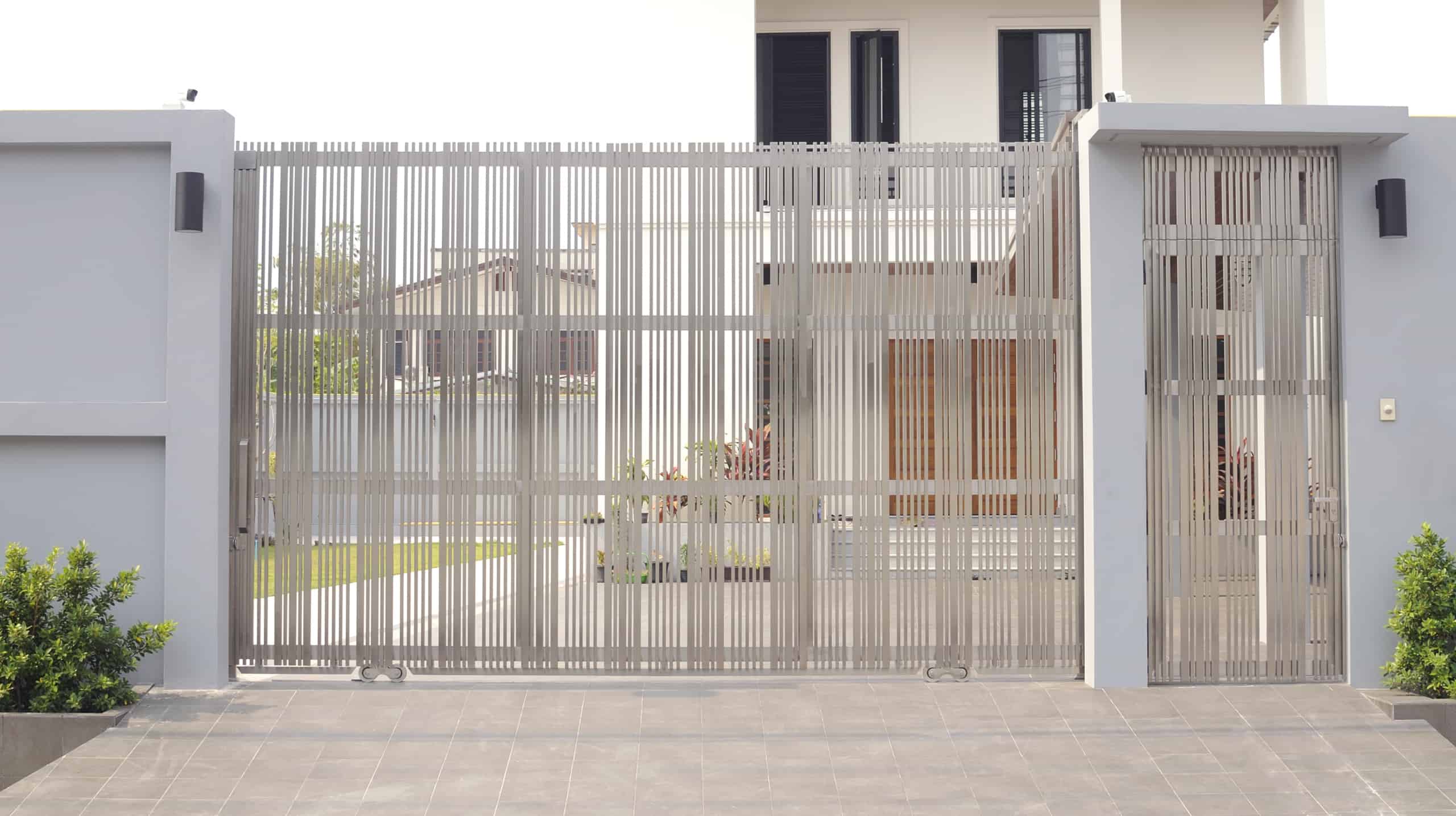 Read more about the article Common Types of Automatic Driveway Gates