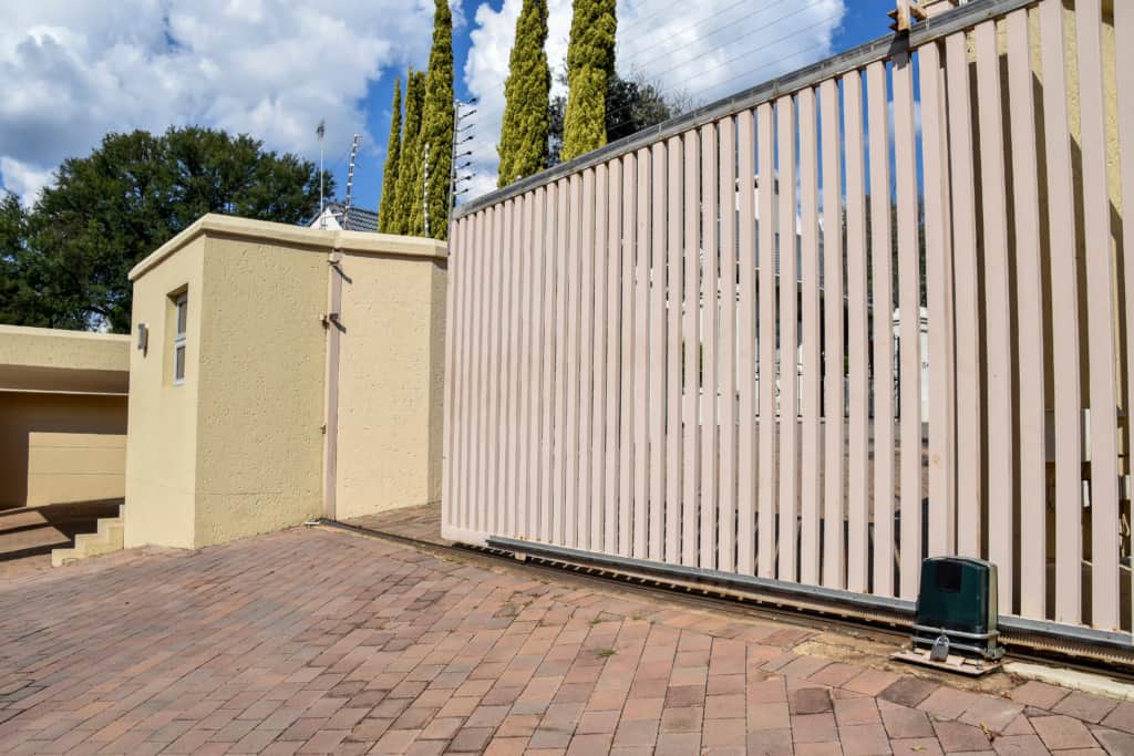 driveway gates near me